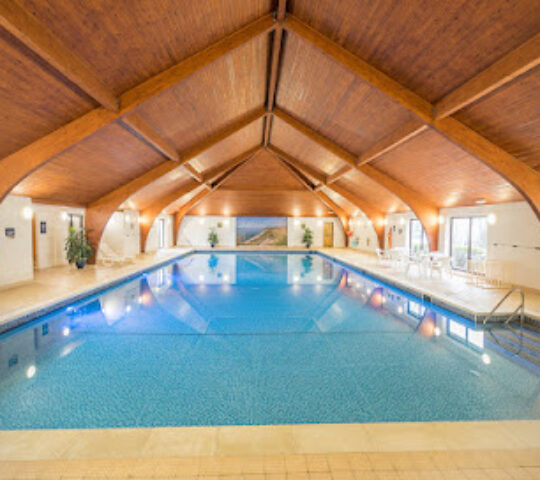 Highlands End Leisure Club