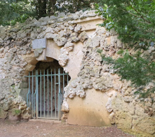 Dido’s Cave