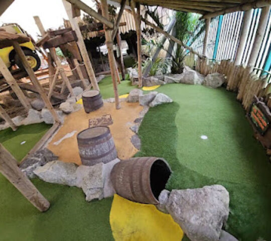 Jungle Adventure Golf
