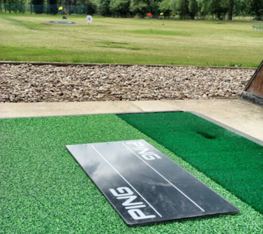 Four Seasons Golf Centre